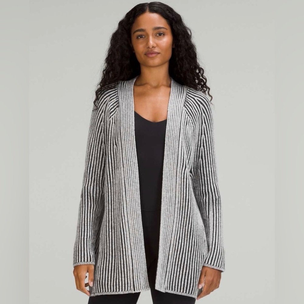 Lululemon Cotton-Cashmere Blend Sweater Wrap - Picture 1 of 9